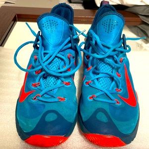 Nike Zoom HyperREV basketball shoes.